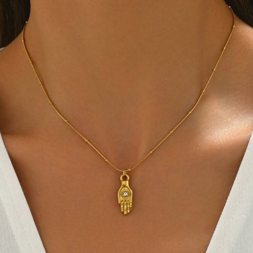 Gold Hamsa Pendant Necklace M1321